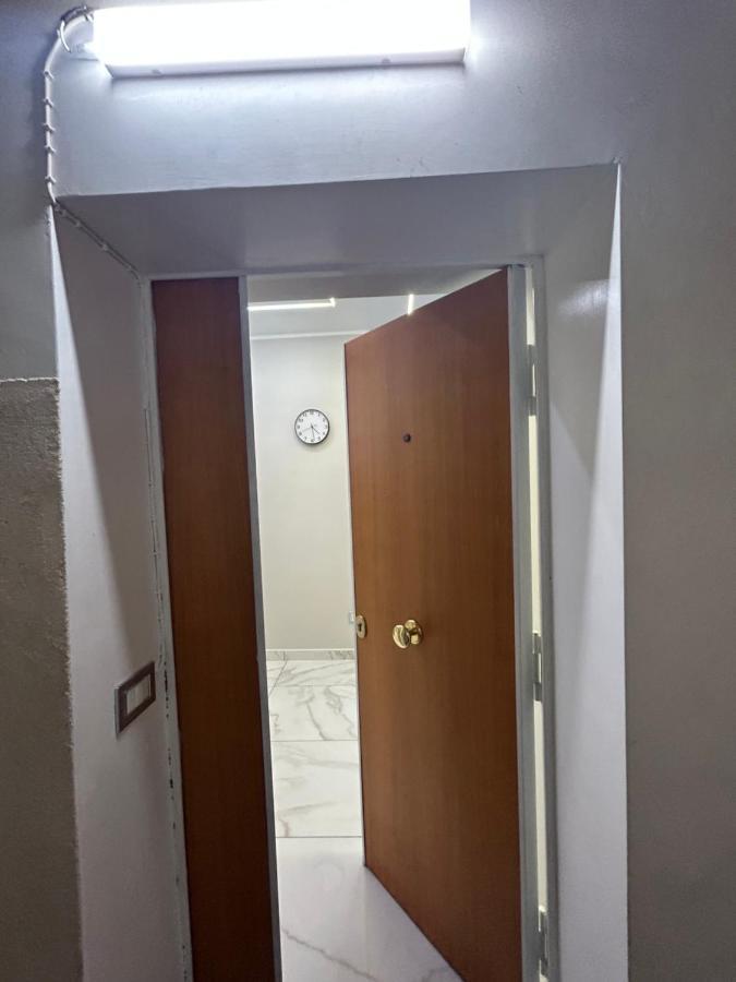 Casa Vacanze Qs 10 Apartment Napoli Exterior foto