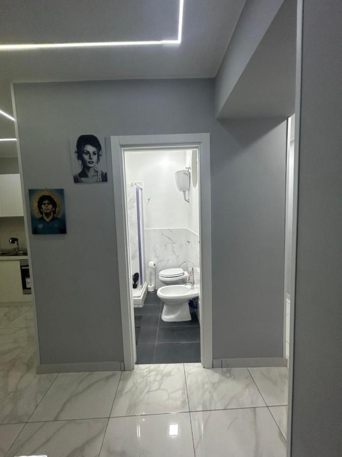 Casa Vacanze Qs 10 Apartment Napoli Exterior foto